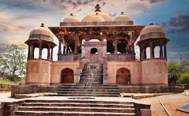 Golden Triangle with Ranthambore